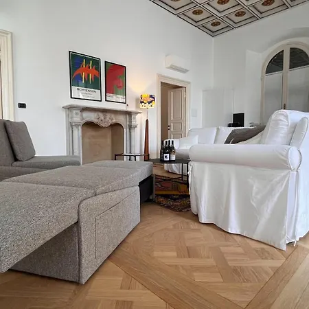 Carmine 18 By Arbaspaa 라스페치아